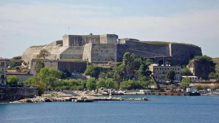 Κλείνει το Νέο Φρούριο για λόγους ασφαλείας... - CorfuPress.com